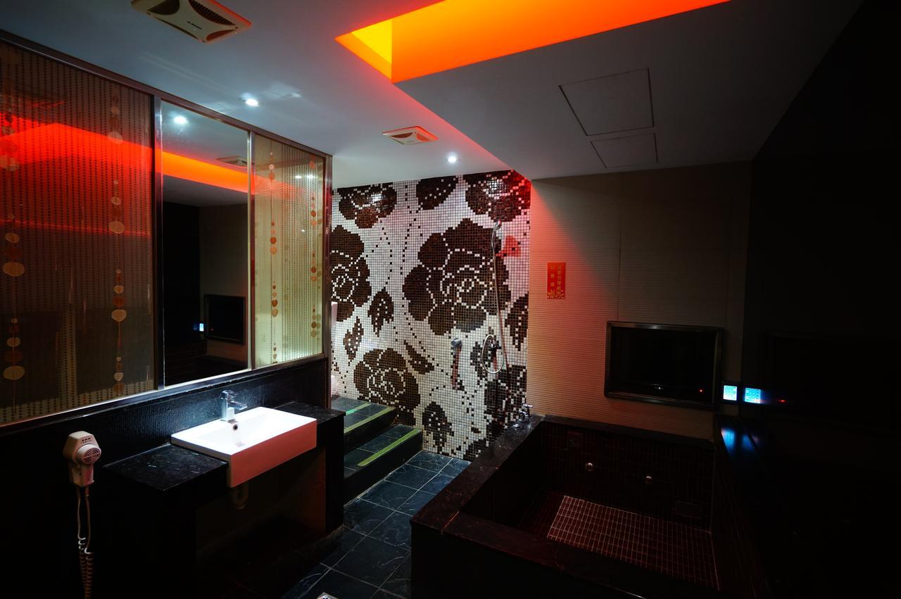 荷村 Motel Wuqi Quarto foto